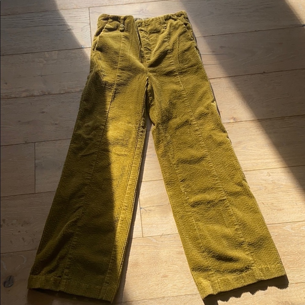 High-waisted velvet cords- NEVER WORN!